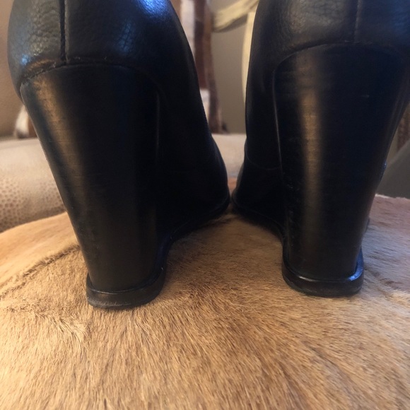 Corso Como wedge ankle boots size 9. EUC - Picture 4 of 5